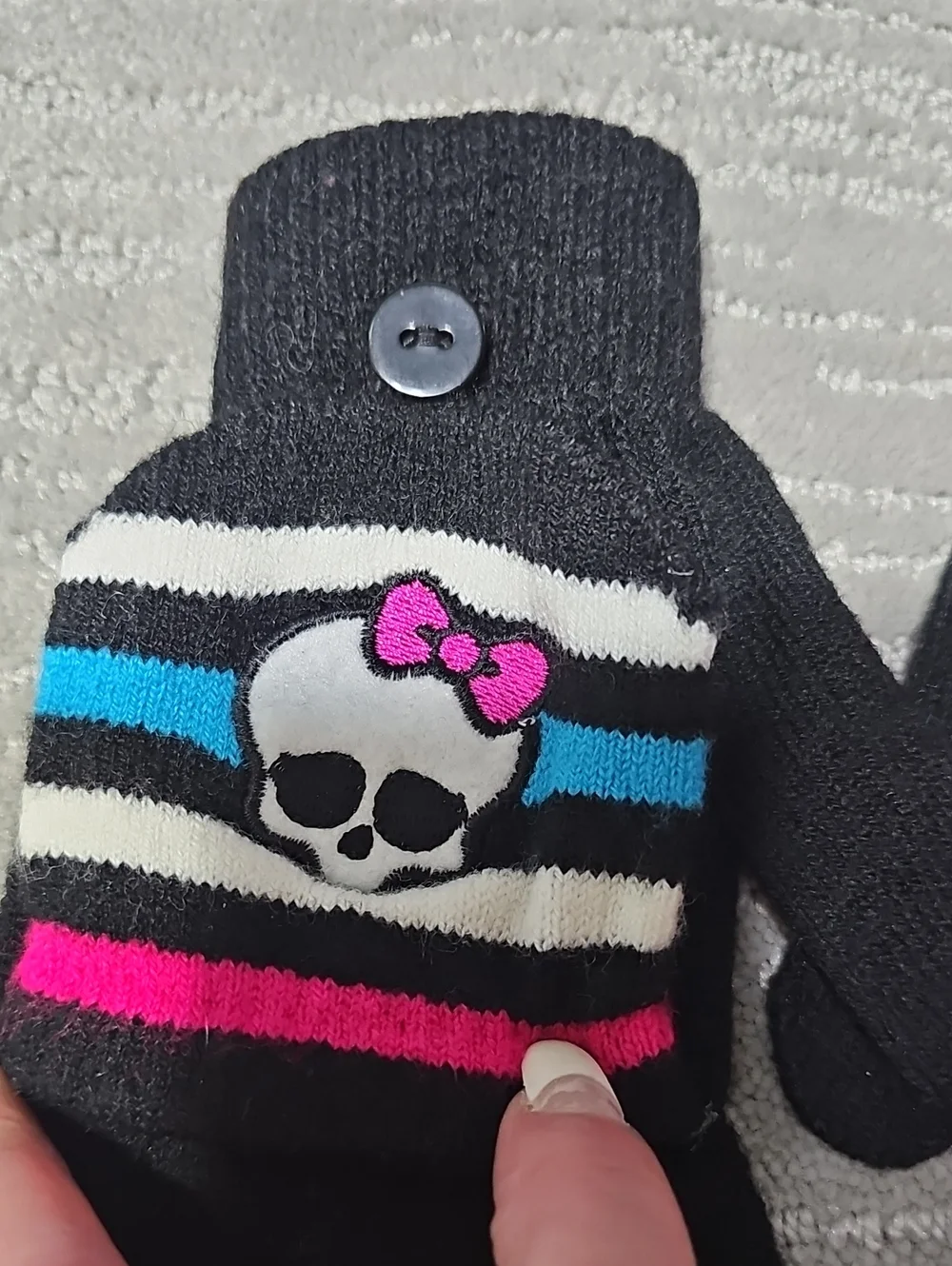 NWOT Monster High Y2K Mattel 2014 Skullette Gloves Mittens & Notebook
